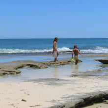 Load image into Gallery viewer, Kids Snorkel Set Medium Summer Sherbet Pink
