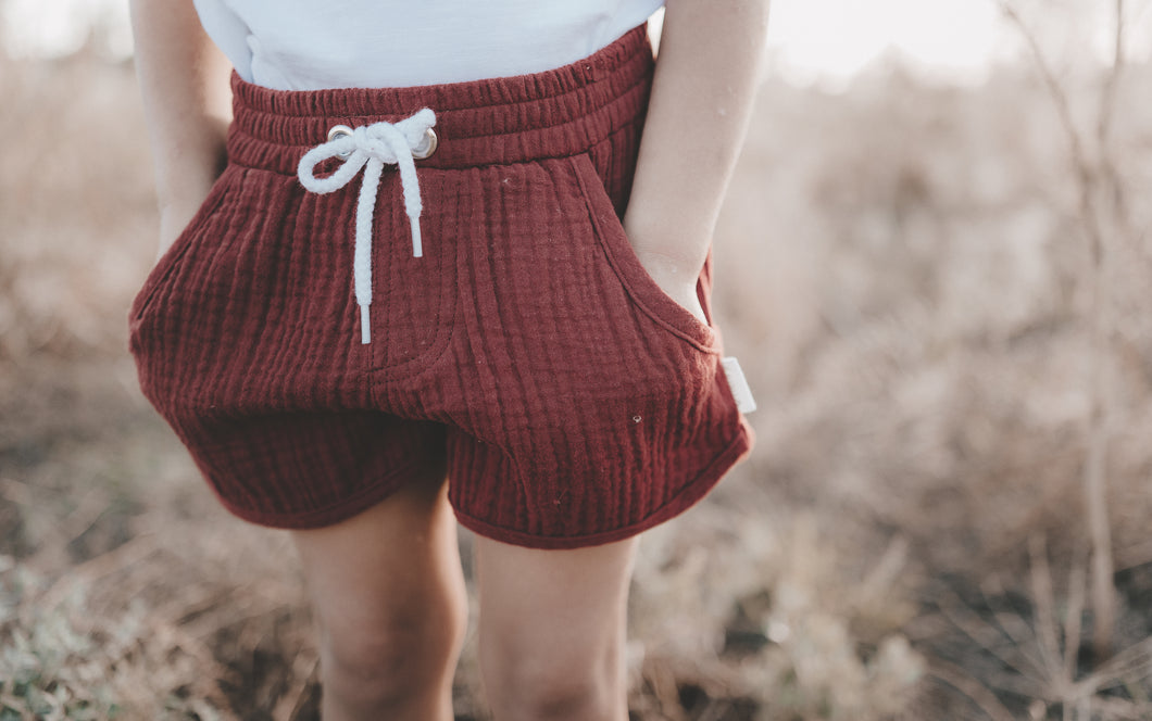 Casual Short - Auburn Red